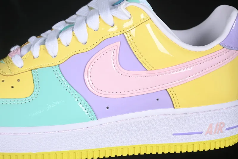 All categories Nk Air Force 1 Air Force series Nk Air Force 1 Low Air Force low-top Nike Air Force 1'07 Low patent leather color matching Air Force 1 low-top casual sneakers IQ9706-701